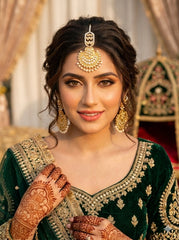 Golden Imitation Thappa Kundan Tikka & Earrings Set