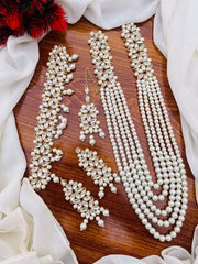Ivory Kundan Bridal Set – Mala, Choker, Earrings & Bindi