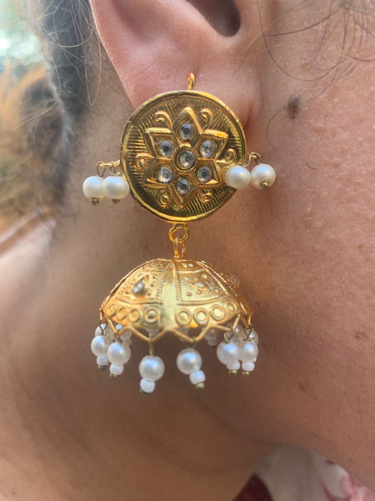 Golden Thappa Kundan Jhumka Set