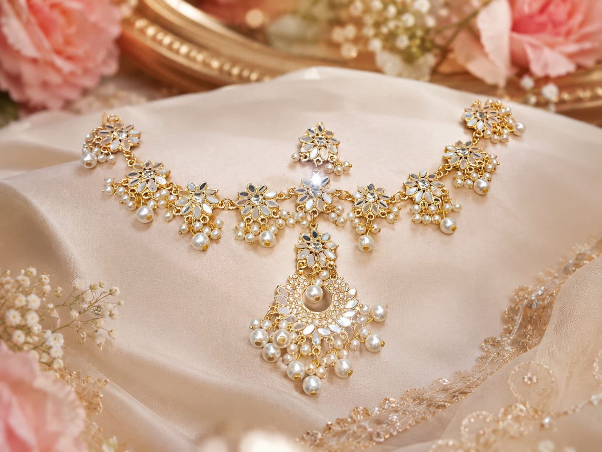 Golden Kundan Glass Matha Patti