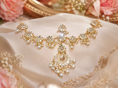 Golden Kundan Glass Matha Patti