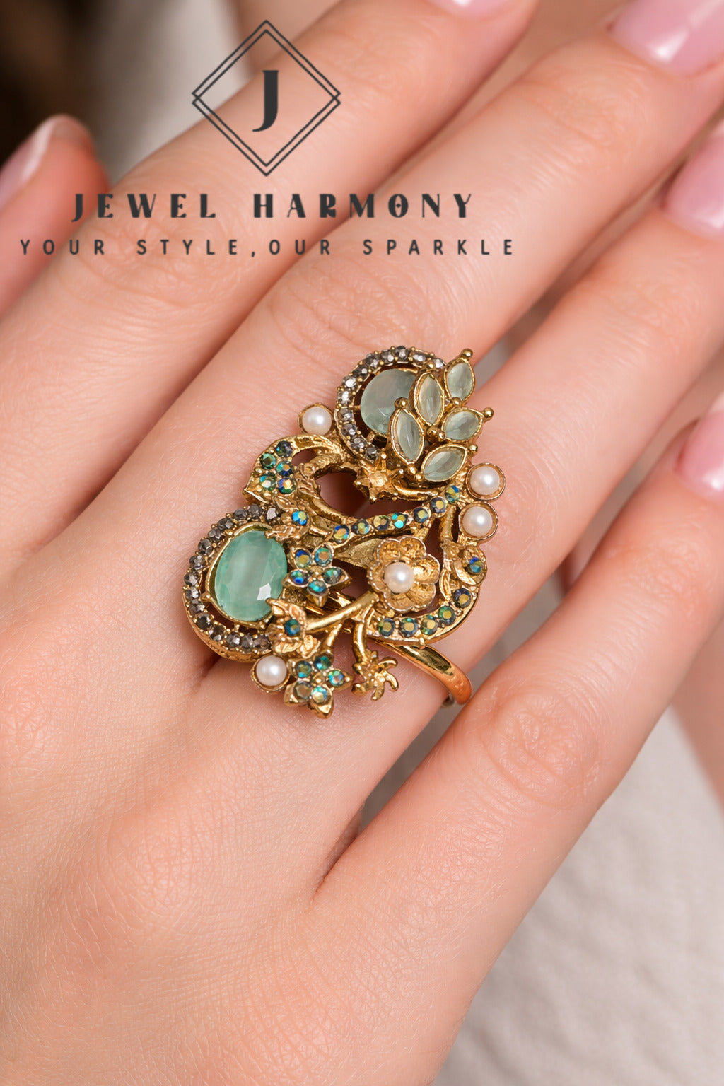 Aqua Noor Royale Ring